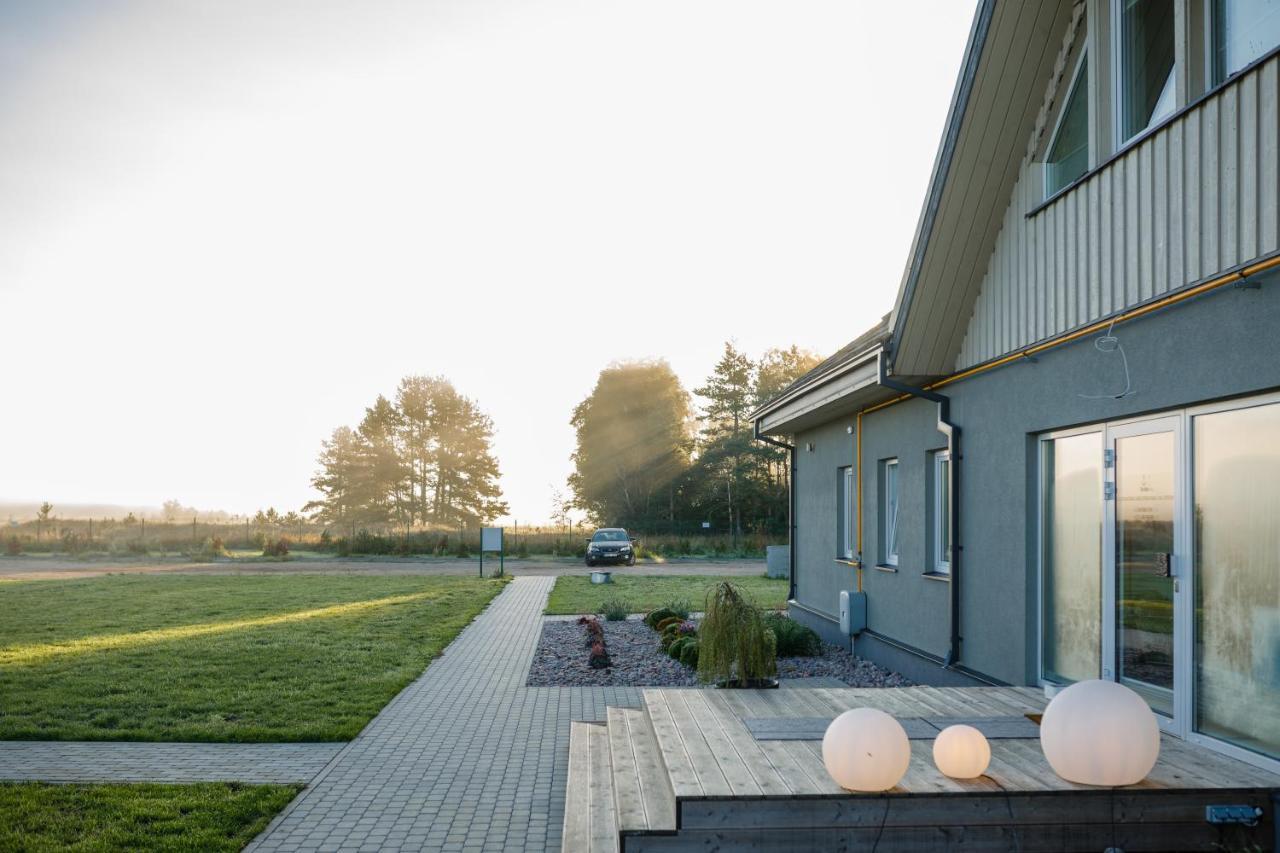 Guest House Skrablas Rucava Eksteriør bilde